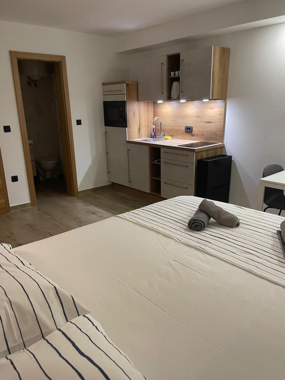 Apartments Anka PUY מראה חיצוני תמונה